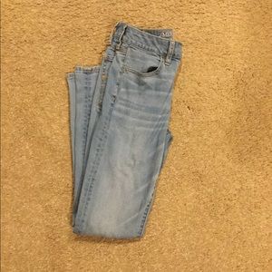 Light washed high rise Jeggings size 6
